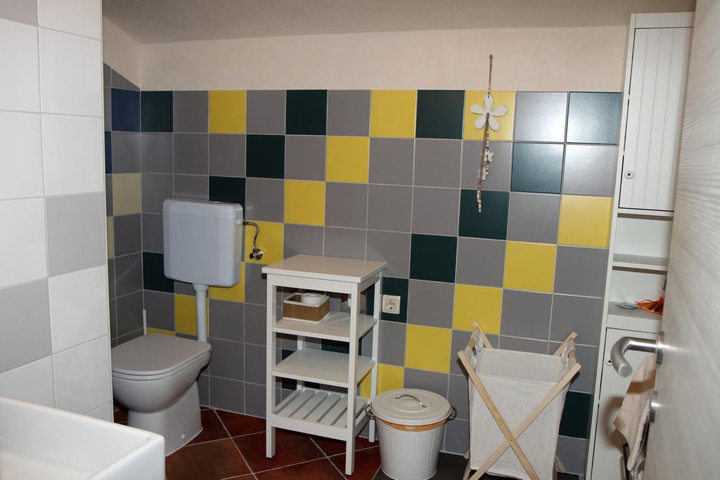 Apartma Obrh Šmarješke Toplice Zewnętrze zdjęcie