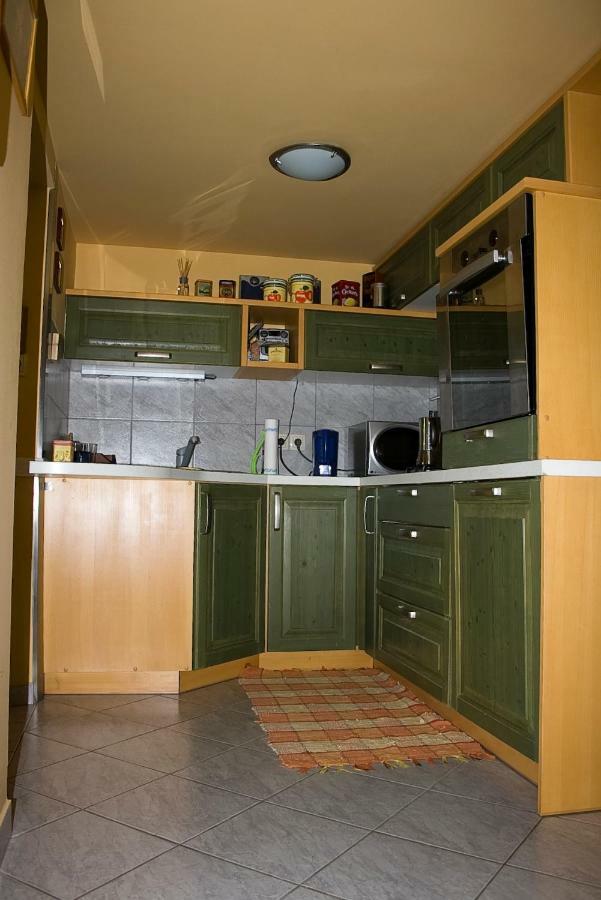 Apartma Obrh Šmarješke Toplice Zewnętrze zdjęcie
