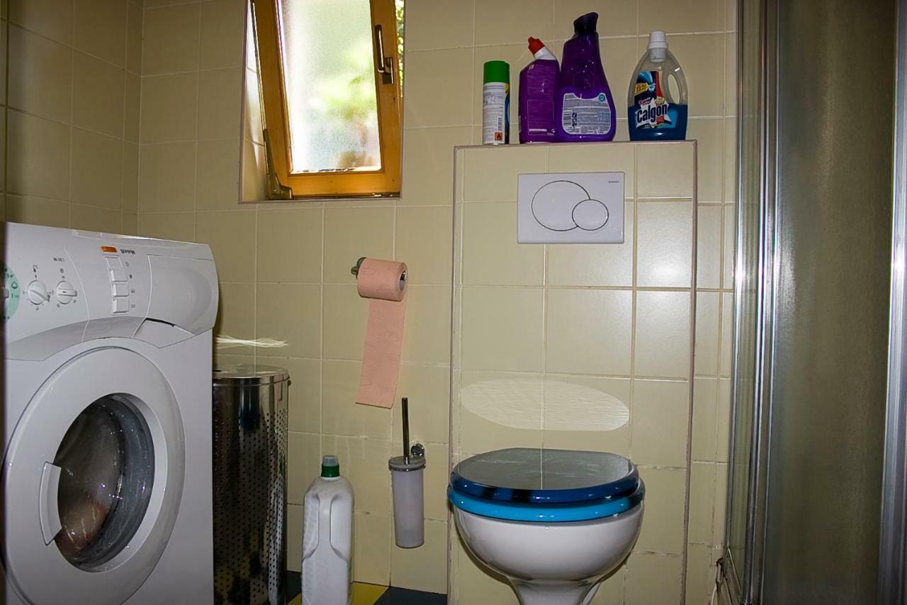 Apartma Obrh Šmarješke Toplice Zewnętrze zdjęcie